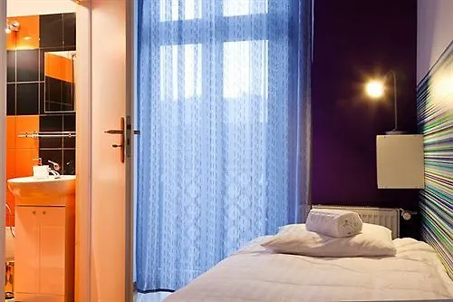 Blooms Boutique Hostel By Friendly Apartments Poznań