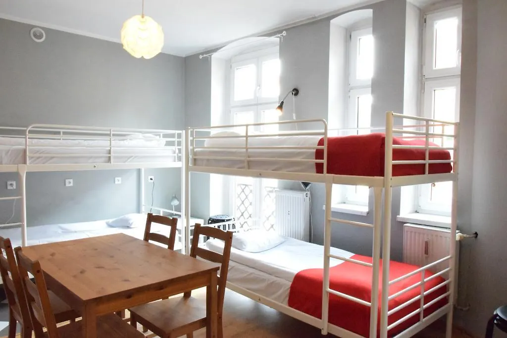 Blooms Boutique Hostel Poznań